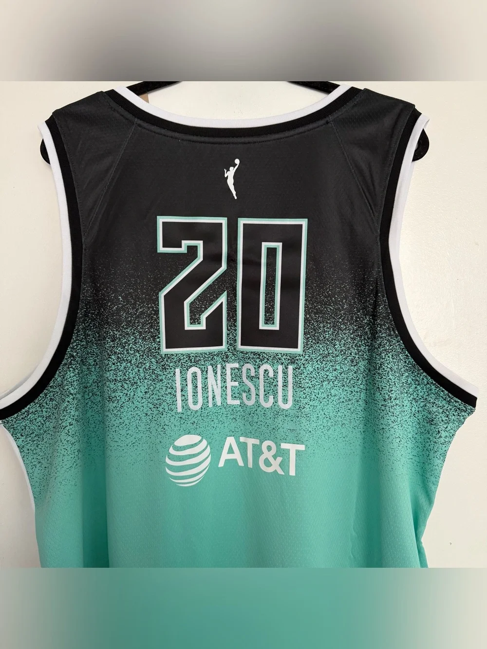 Women’s Nike WNBA New York Liberty Sabrina Ionescu #20 Victory Jersey XXL
